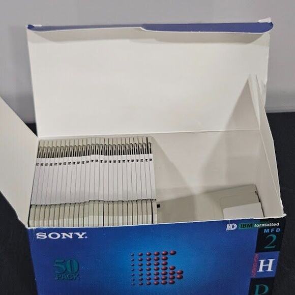 Sony | 3.5” High Density Micro Floppy Disc MFD 2HD 1.44MB | 25 Pack - Picture 2 of 7
